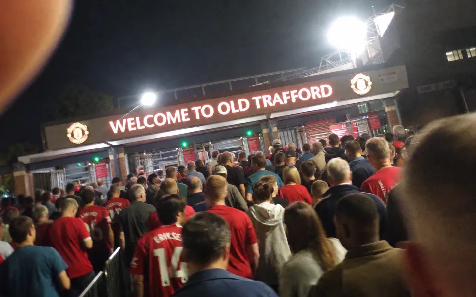 Manchester United Season Tickets: How to Get One and Beat the Waiting List