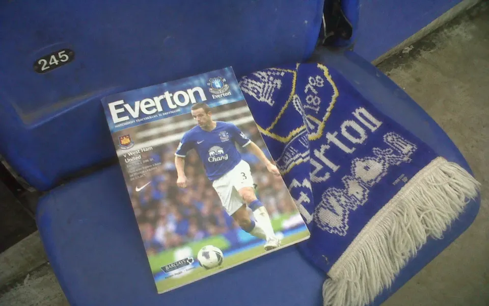 Stamford Bridge: The Complete Fan's Guide to Chelsea's Home Ground