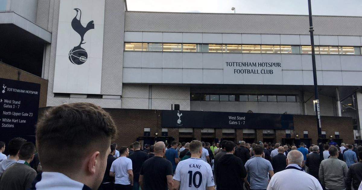 How to Buy Tottenham Hotspur Tickets Guide — Tottenham matchday photo