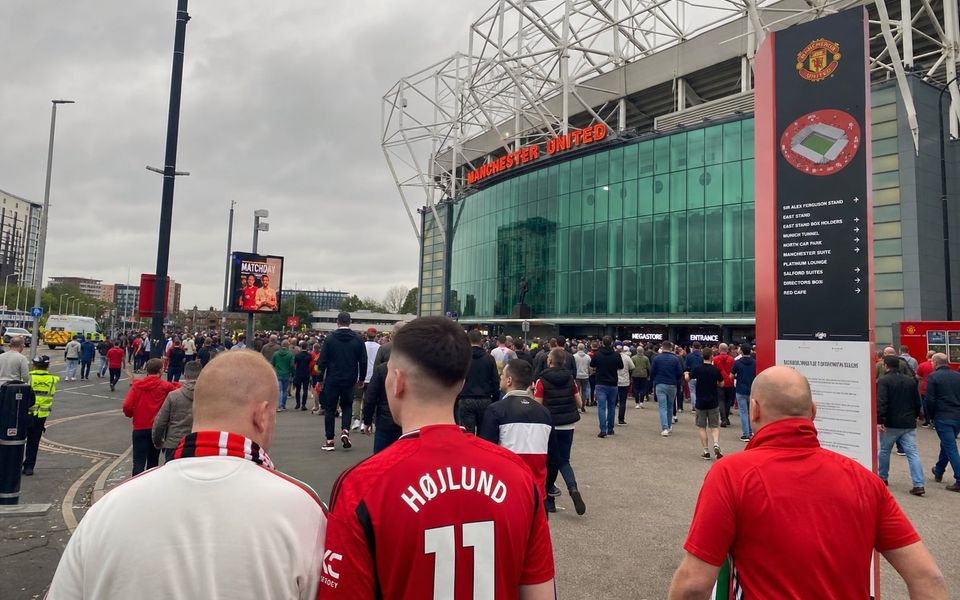 How to Get Manchester United Away Tickets: The Ultimate Guide — Manchester United matchday photo